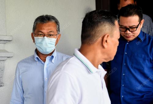 DATUK SERI AZLAN MAN