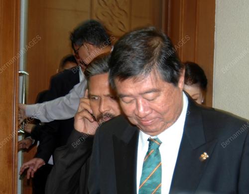 TUN DR LING LIONG SIK
