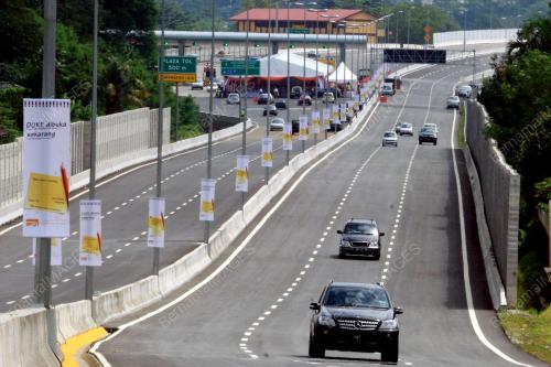 LEBUHRAYA DUKE