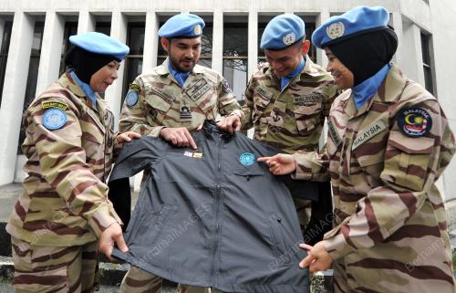 KL07_09012015_MALBATT_JAKET