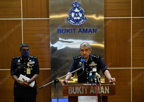 DATUK AZRI AHMAD
