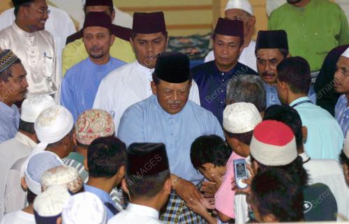 TUANKU SYED SIRAJUDDIN