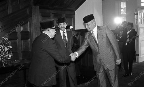 SULTAN AHMAD SHAH AL-MUSTAIN BILLAH