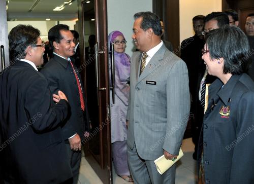 TAN SRI MUHYIDDIN YASSIN