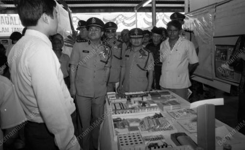 KL07_10032015_HARI_TERBUKA