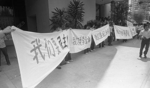 KL07_10032015_KRISIS