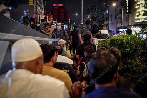 IMIGRESEN KL TAHAN 32 PENDATANG TANPA IZIN