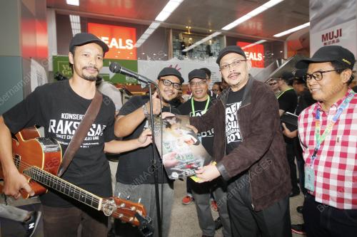KL07_10122016_SPRM