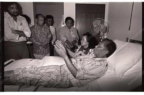 TAN SRI GHAZALI