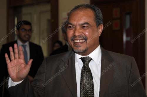 DATUK SERI JAMIL KHIR BAHAROM