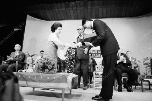 ANUGERAH YAYASAN TUN ABDUL RAZAK