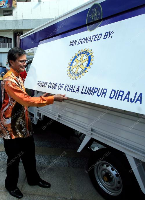 RAJA NONG CHIK RAJA ZAINAL ABIDIN