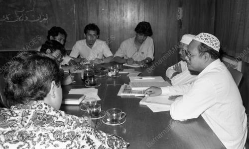 KL07_11081984_EXCO_PAS