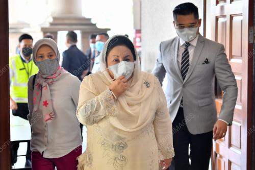 DATIN SERI ROSMAH MANSOR