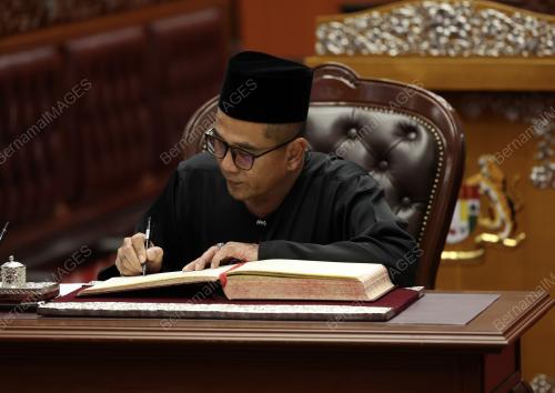 SENATOR DATUK ABDUL HALIM SULEIMAN