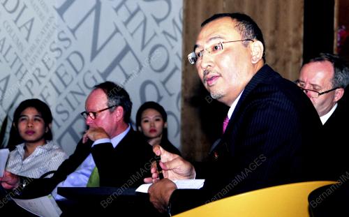 KL07_12052015_WorldPress