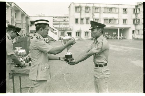 TAMAT LATIHAN ASAS BOMBA