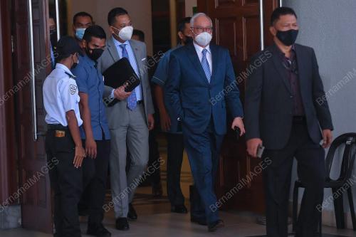 DATUK SERI NAJIB TUN RAZAK