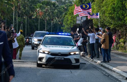 DATUK SERI NAJIB TUN RAZAK