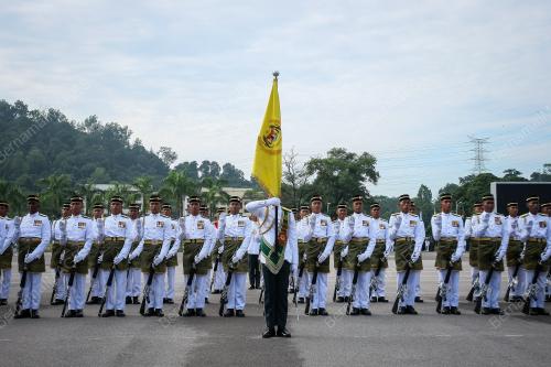 KL07_12112016_RAPTAI