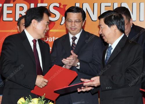 LIOW TIONG LAI