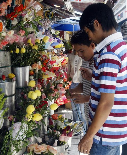 HARI MEMPERINGATI KEKASIH