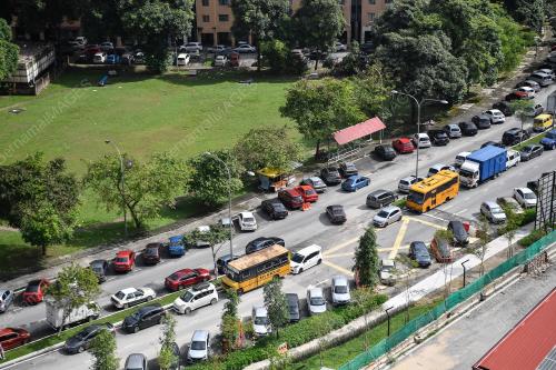 LAMBAKAN KERETA DI PPR