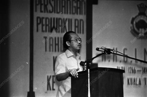 TENGKU TAN SRI RAZALEIGH HAMZAH