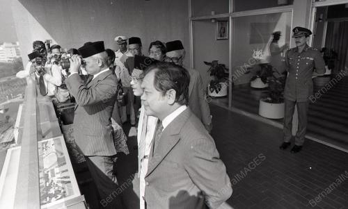 LEMBAGA LETRIK NEGARA