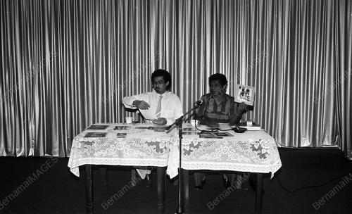KL07_14021985_PAMERAN_SENI