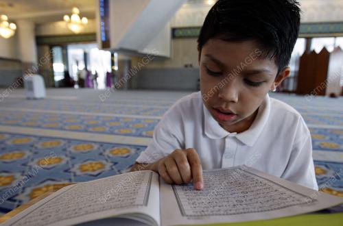 AIMAN HANAFI AZHAR