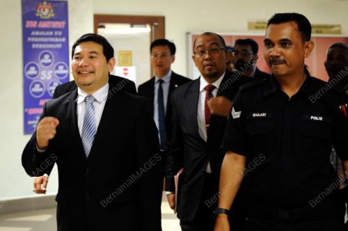 KL07_14112016_MAHKAMAH_RAFIZI