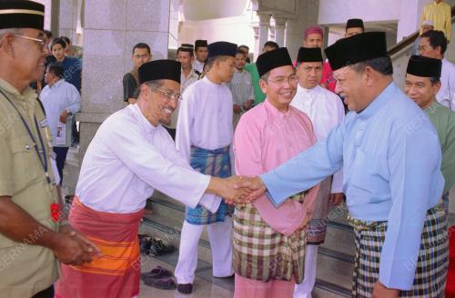 AGONG