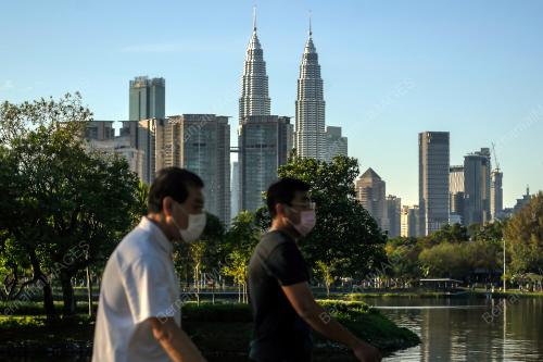 AKTIVITI RIADAH DI TAMAN TITIWANGSA