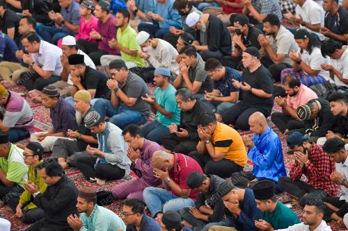 SOLAT JUMAAT PERTAMA RAMADAN
