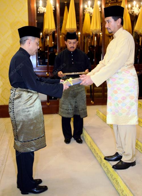 TUANKU MIZAN ZAINAL ABIDIN