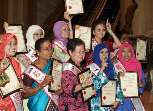 ROSMAH MANSOR