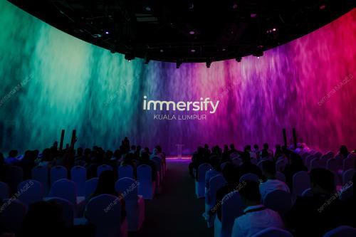 IMMERSIFY KL