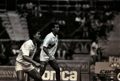 BADMINTON TERBUKA