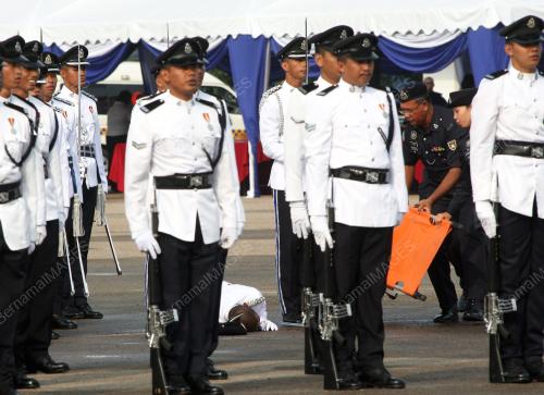 POLIS PULAPOL