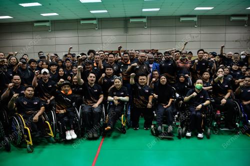 DATUK SERI MEGAT D SHAHRIMAN ZAHARUDIN