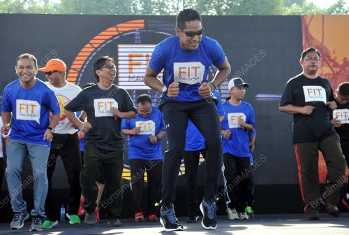 KL07_15112015_FIT