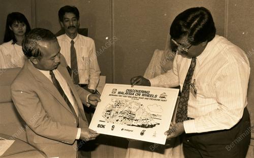 KL07_160190_SUMBANGAN_BERNAMA