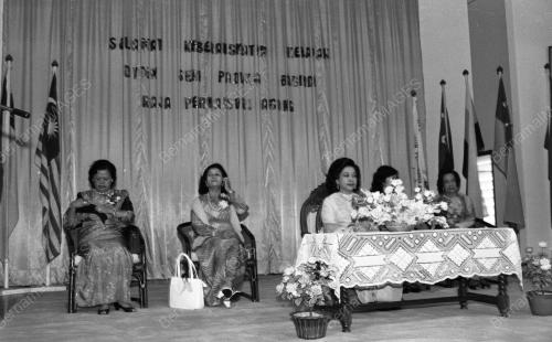 KL07_16012015_PERMAISURI_DEWAN