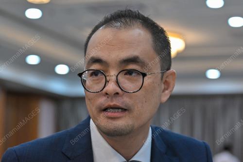 AZRIL H. HASSAN
