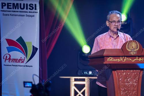 DATUK DR ANWAR RIDHWAN