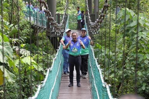 DATUK SERI TAKIYUDDIN HASSAN
