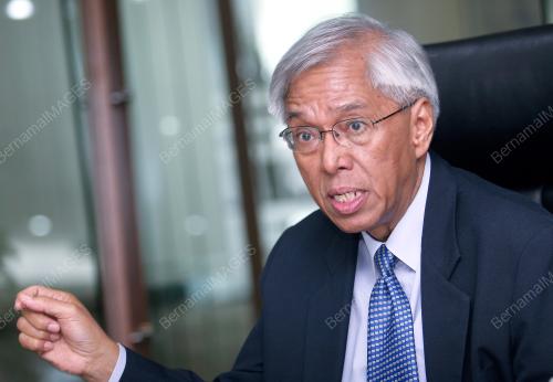 PROF EMERITUS ANUWAR ALI