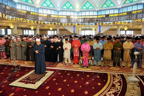 KL07_17072015_AGONG