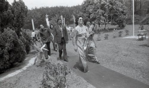 DR. MAHATHIR MOHAMAD